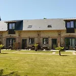 Domaine Des Cerisiers - Acces Direct Piste Cyclable Reliant Honfleur - Parking Prive Holiday home Berville-sur-Mer