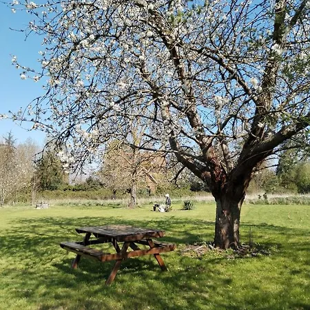 Holiday home Domaine Des Cerisiers - Acces Direct Piste Cyclable Reliant Honfleur - Parking Prive Berville-sur-Mer