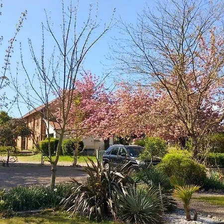 Domaine Des Cerisiers - Acces Direct Piste Cyclable Reliant Honfleur - Parking Prive *