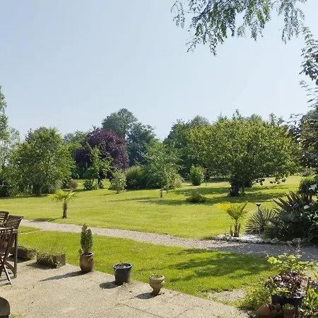 Domaine Des Cerisiers - Acces Direct Piste Cyclable Reliant Honfleur - Parking Prive Holiday home *