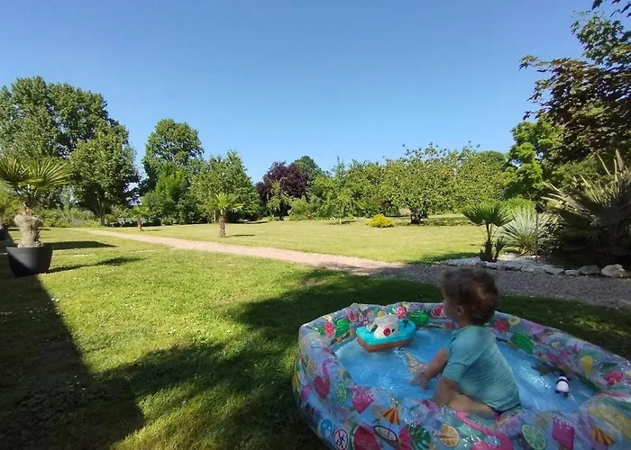 Domaine Des Cerisiers - Acces Direct Piste Cyclable Reliant Honfleur - Parking Prive Holiday home